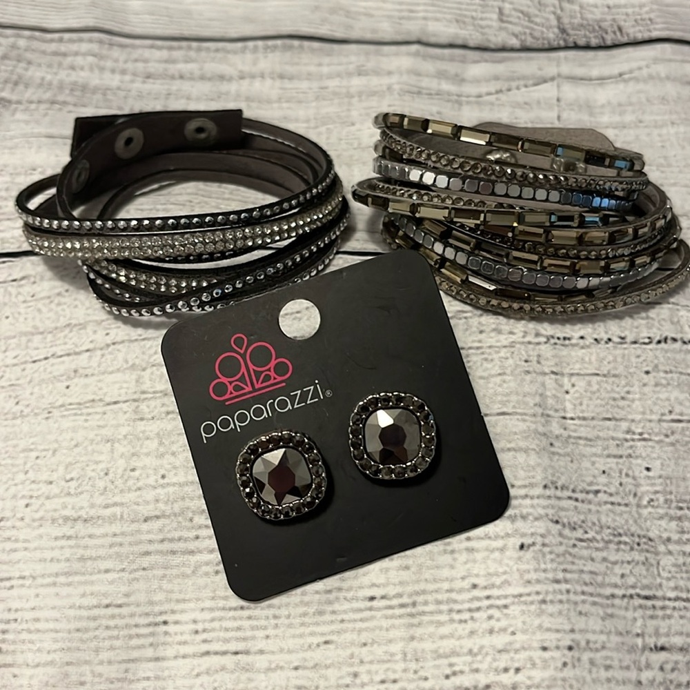3 Pieces of Paparazzi Jewelry